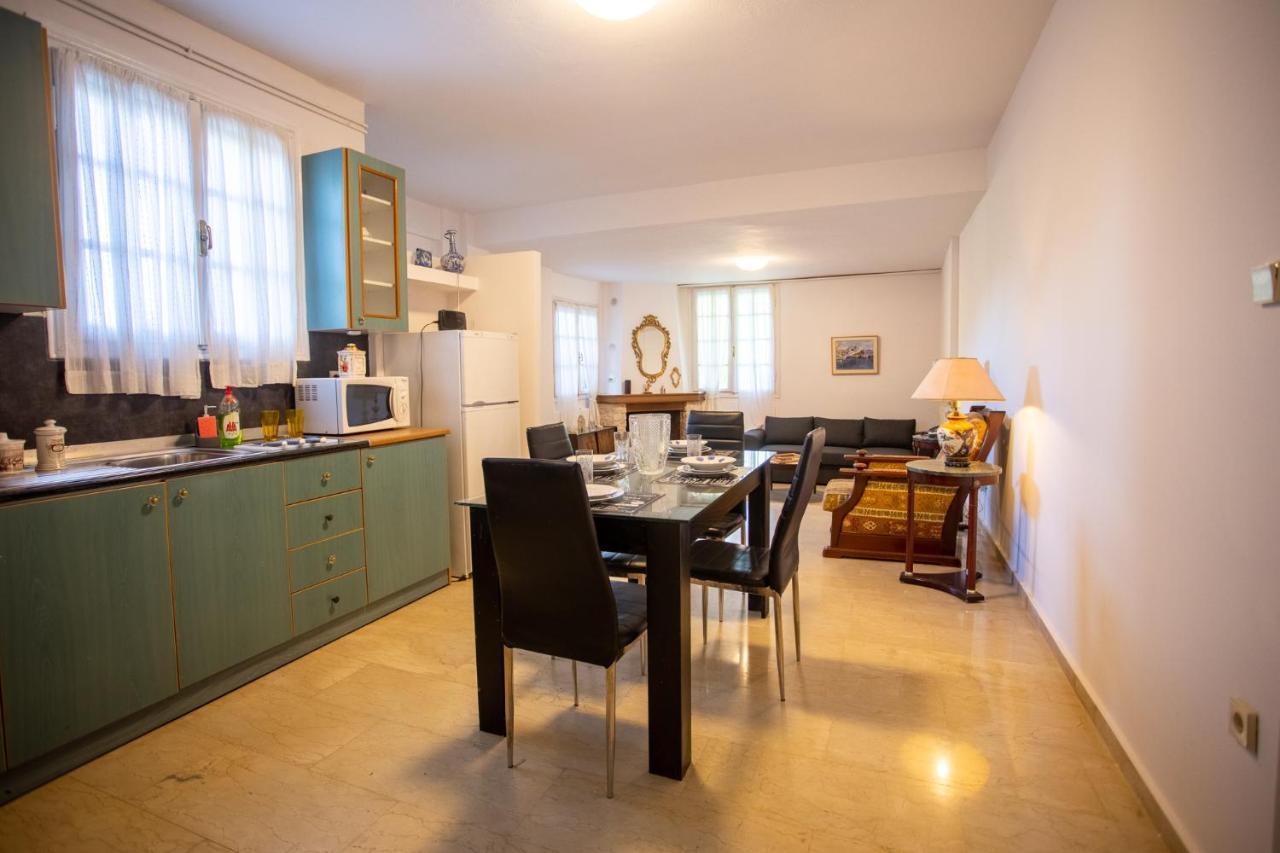 Traditional Villa Appartment With Garden, Also For Gatherings ,15 Minutes From Thessaloniki Airport Buitenkant foto