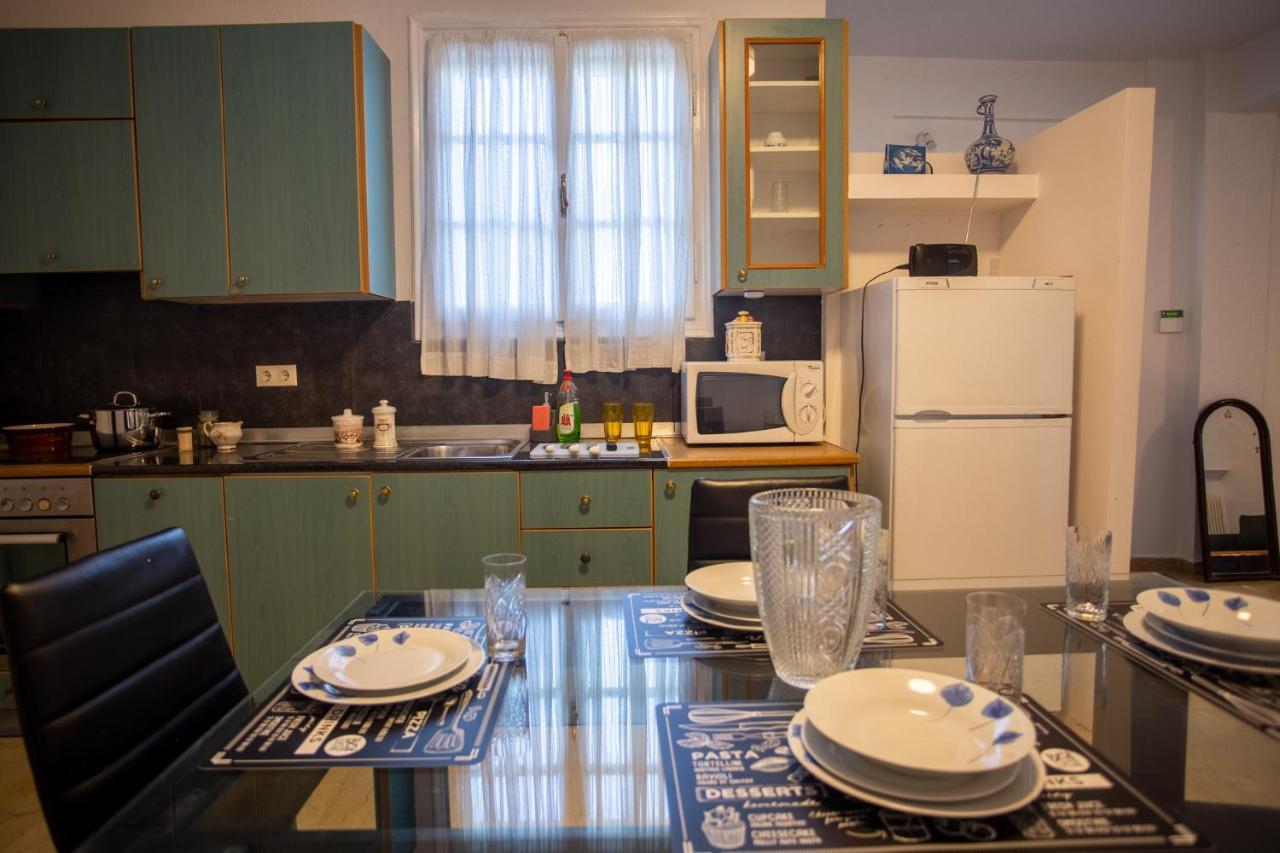 Traditional Villa Appartment With Garden, Also For Gatherings ,15 Minutes From Thessaloniki Airport Buitenkant foto